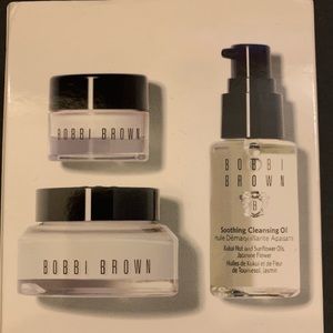Bobbi Brown Travel Set (New!)